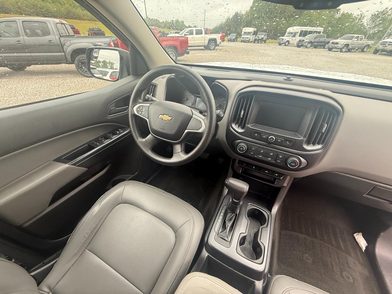 Chevrolet Colorado Work Truck Crew Cab 4WD Short Box 2017