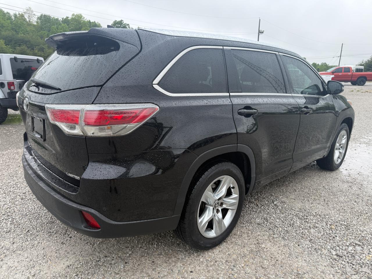 Toyota Highlander Limited FWD V6 2016