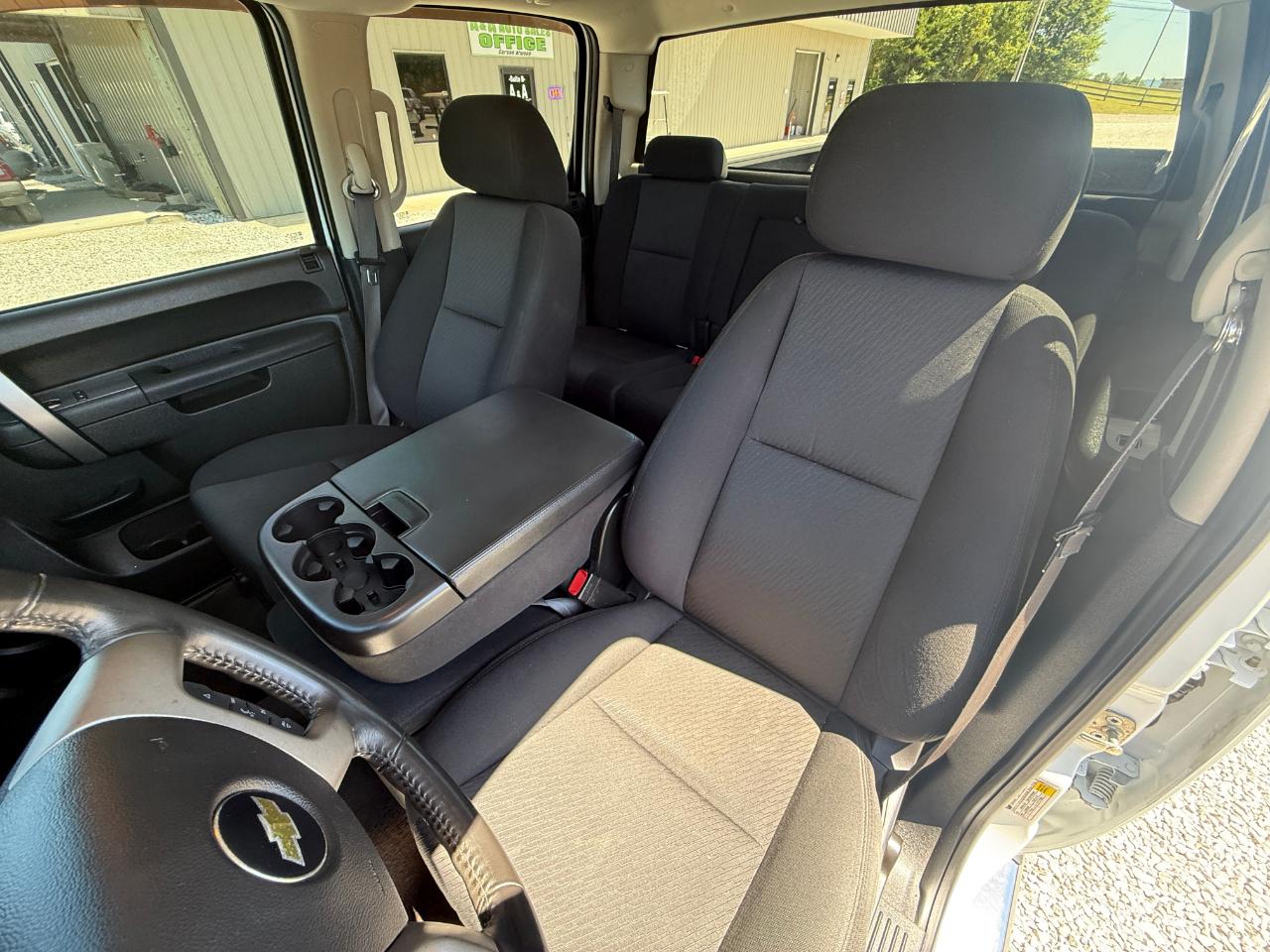 Chevrolet Silverado 2500HD LT Crew Cab 4WD 2014