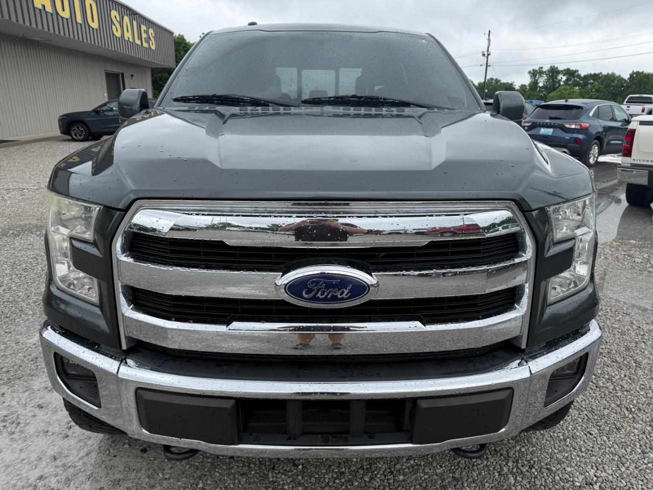 Ford F-150 XL SuperCrew 5.5-ft. Bed 4WD 2015