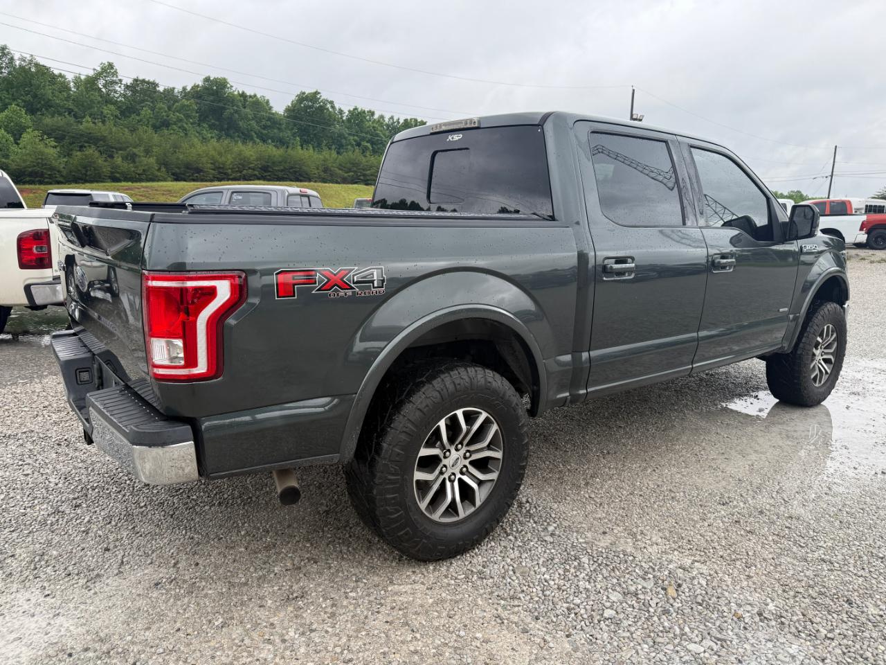 Ford F-150 XL SuperCrew 5.5-ft. Bed 4WD 2015