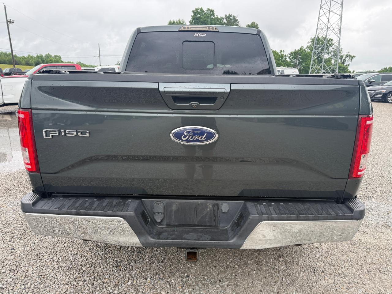 Ford F-150 XL SuperCrew 5.5-ft. Bed 4WD 2015