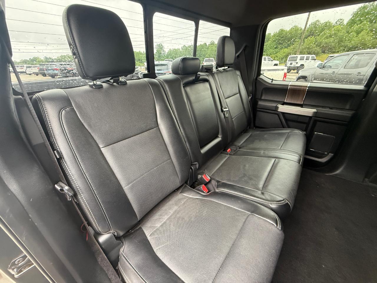 Ford F-150 XL SuperCrew 5.5-ft. Bed 4WD 2015