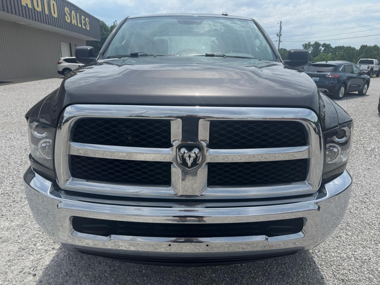 RAM 2500 Tradesman Crew Cab SWB 4WD 2017