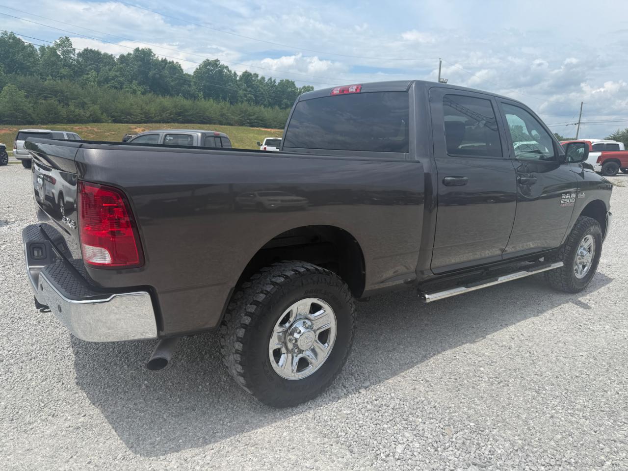 RAM 2500 Tradesman Crew Cab SWB 4WD 2017