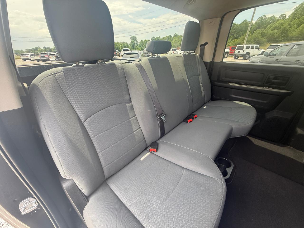 RAM 2500 Tradesman Crew Cab SWB 4WD 2017