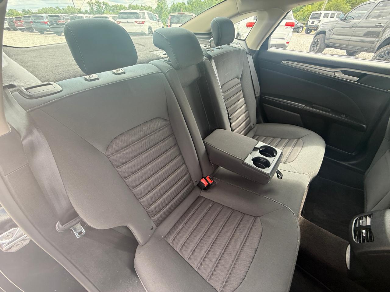 Ford Fusion SE 2019