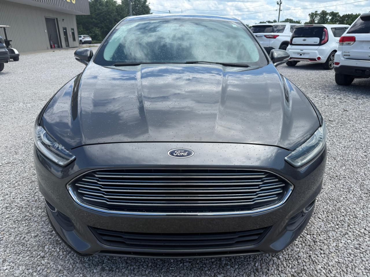 Ford Fusion SE 2016