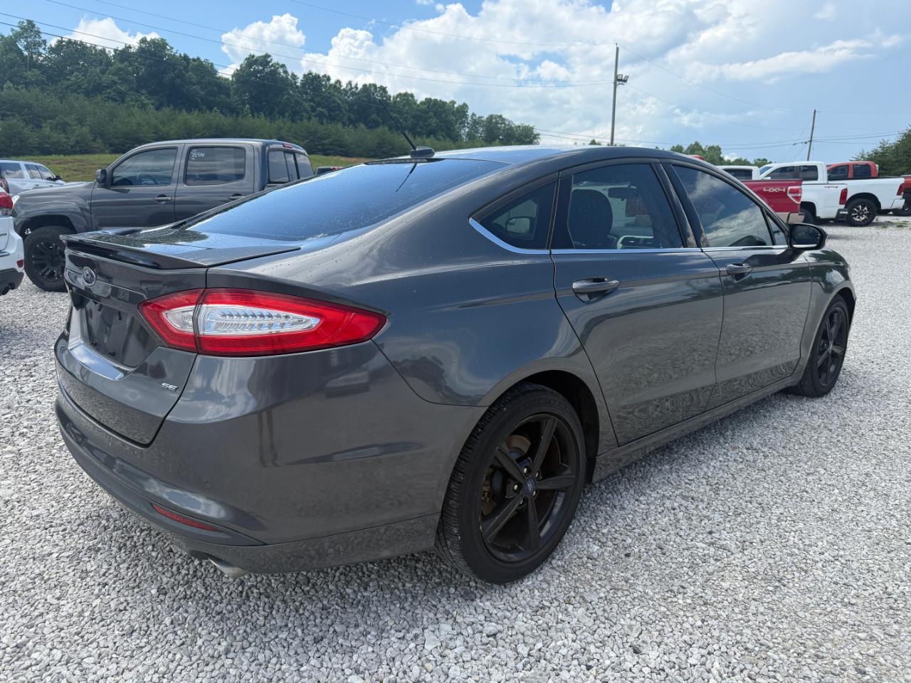 Ford Fusion SE 2016
