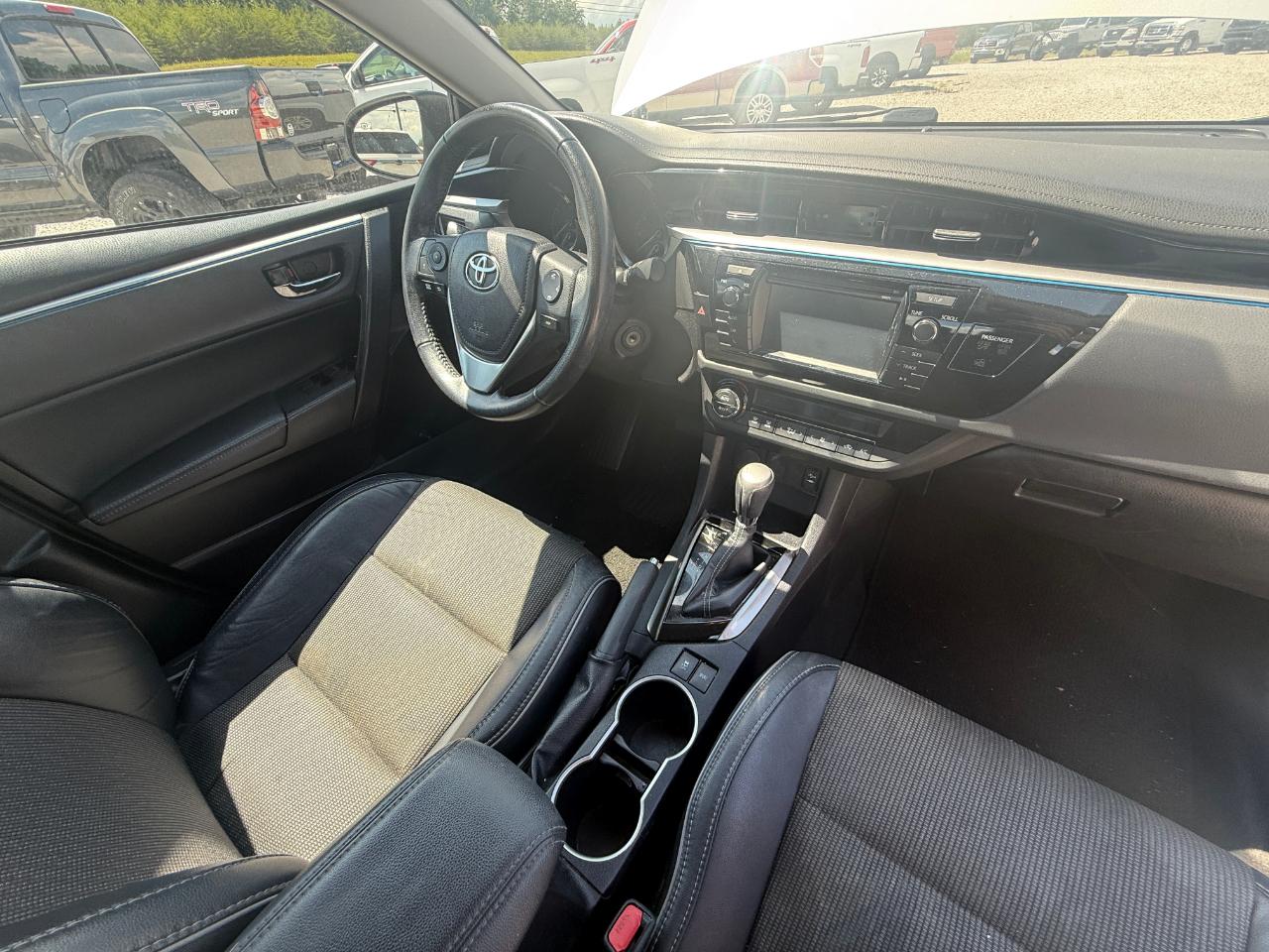 Toyota Corolla S Premium CVT 2016