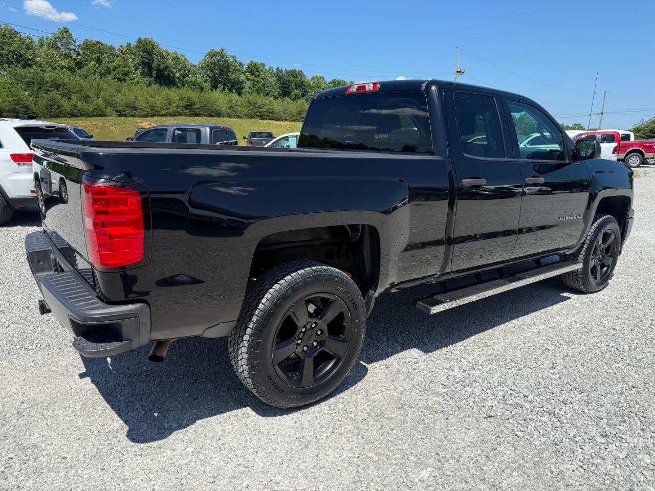 Chevrolet Silverado 1500 Work Truck Double Cab 4WD 2015
