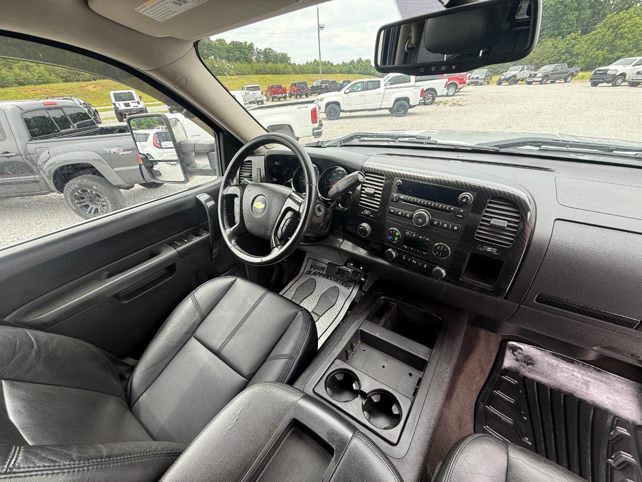 Chevrolet Silverado 1500 LT Crew Cab 4WD 2012