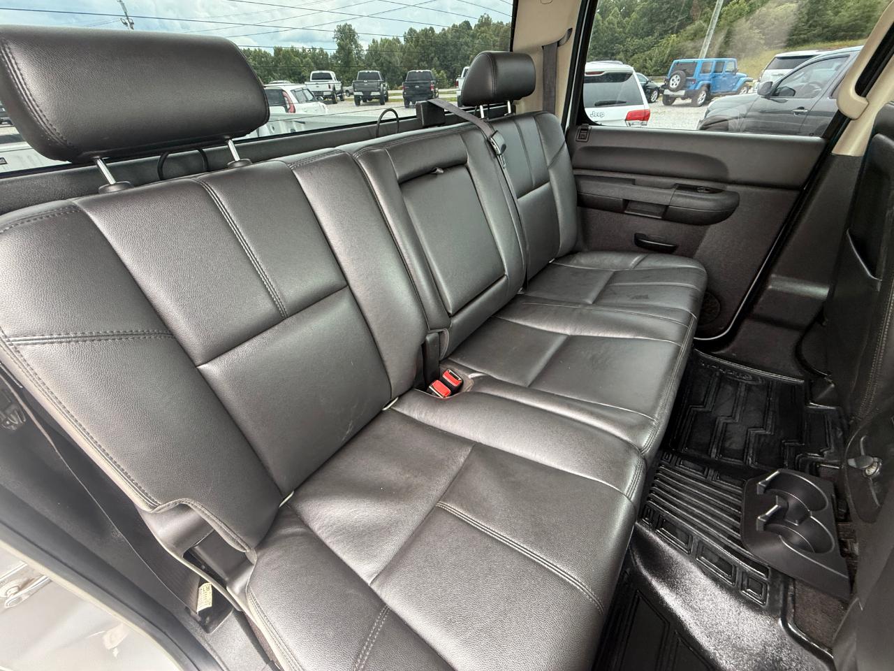 Chevrolet Silverado 1500 LT Crew Cab 4WD 2012