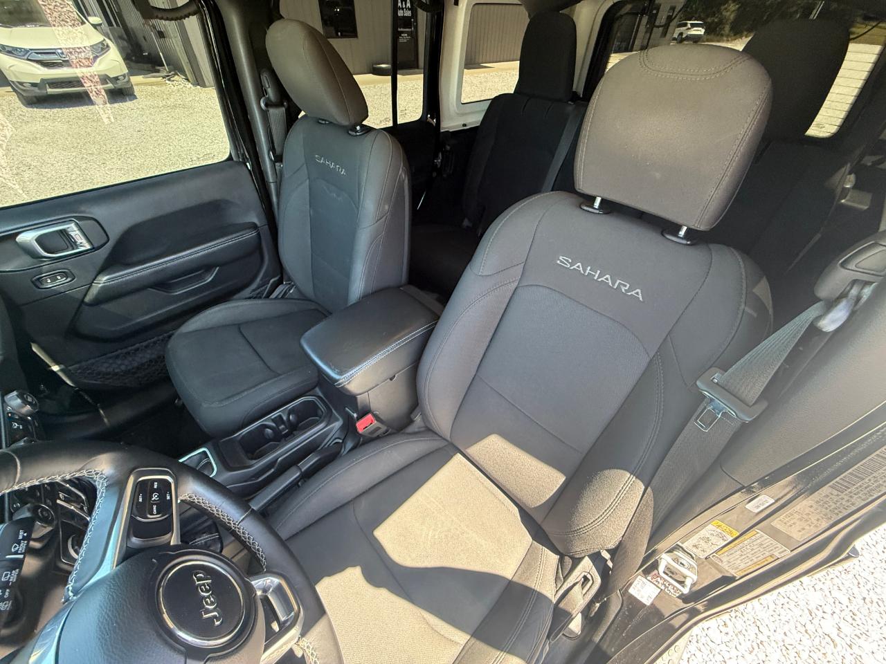 Jeep Wrangler Unlimited Sahara 2019