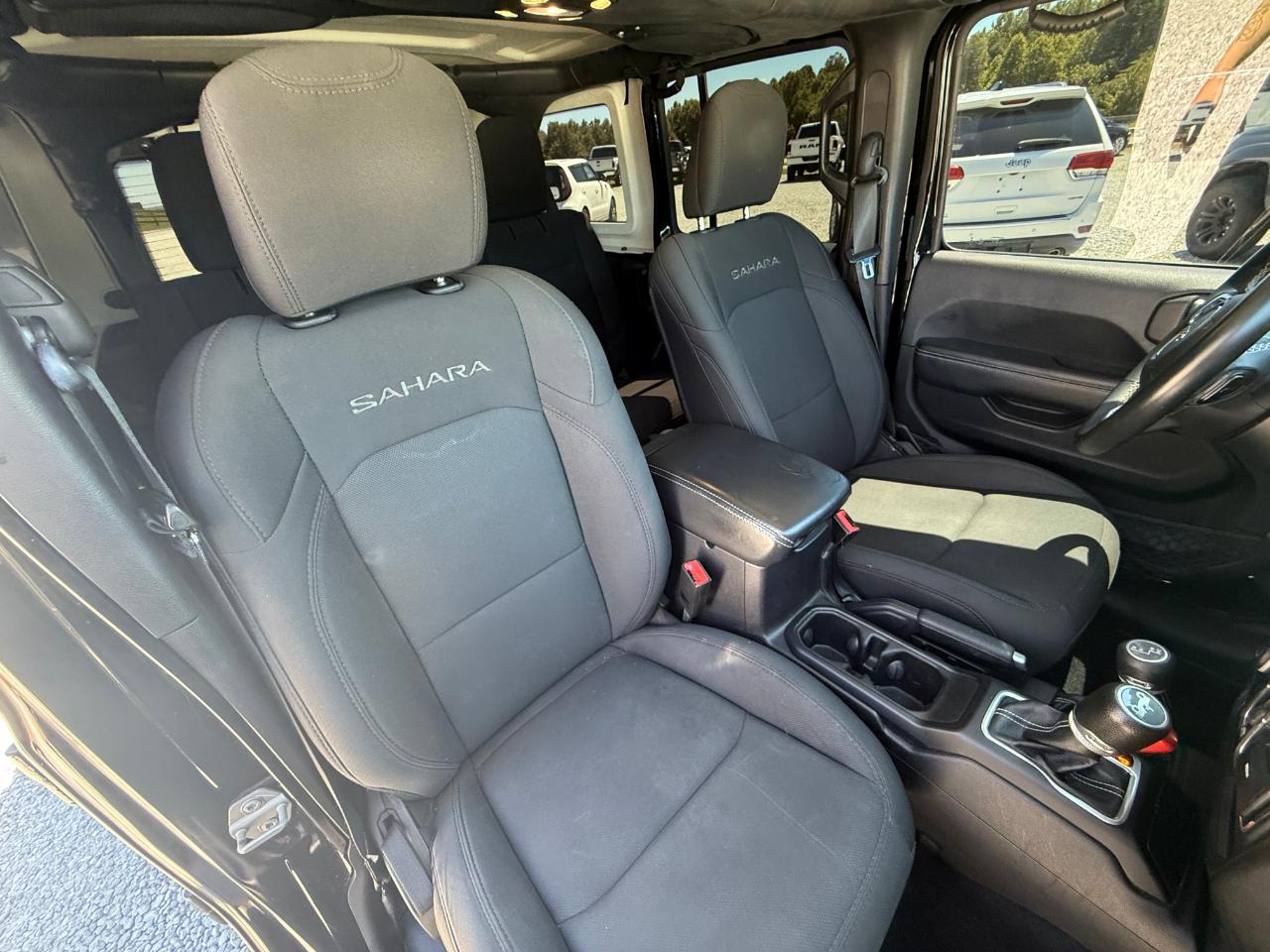 Jeep Wrangler Unlimited Sahara 2019
