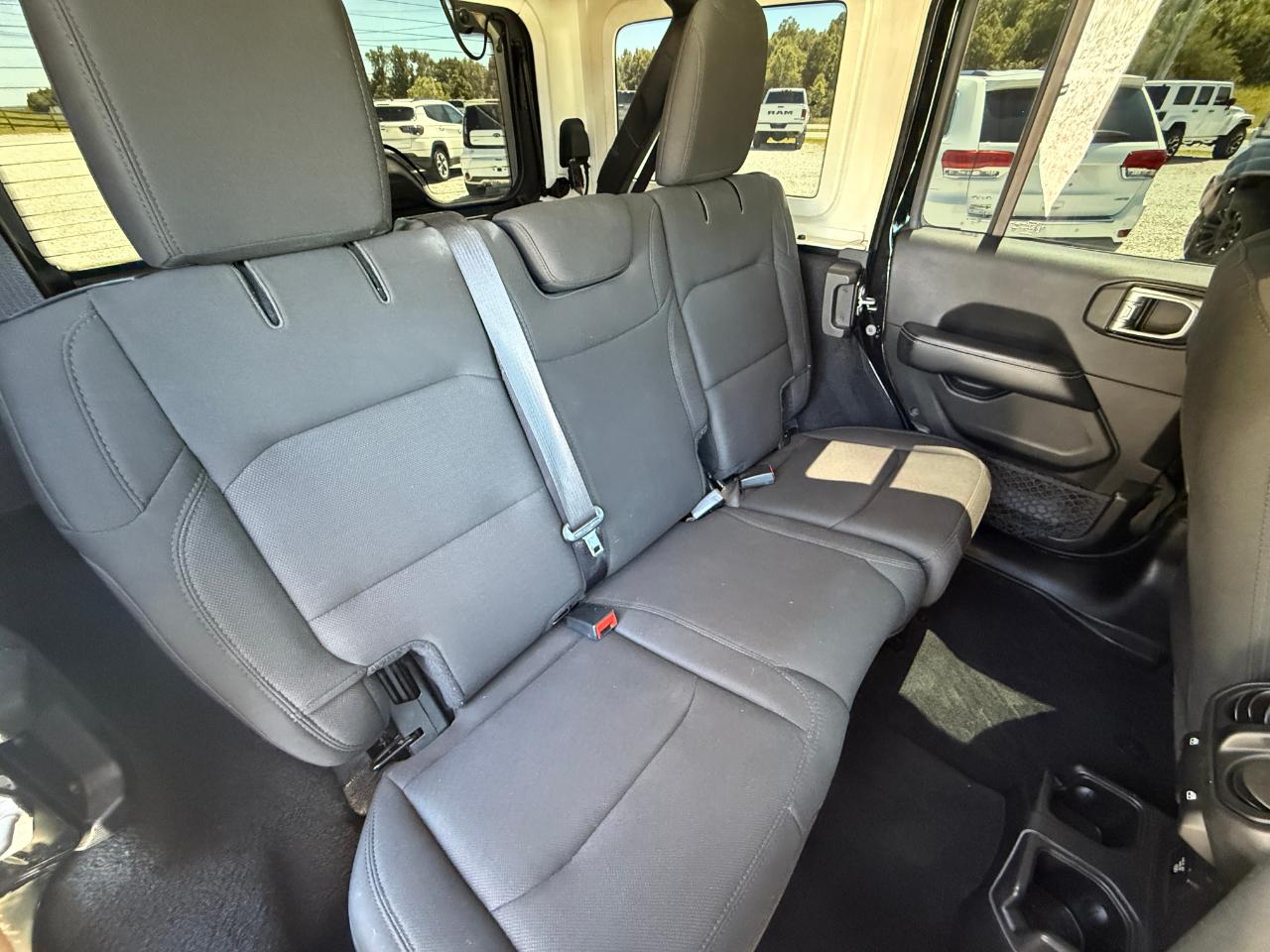 Jeep Wrangler Unlimited Sahara 2019
