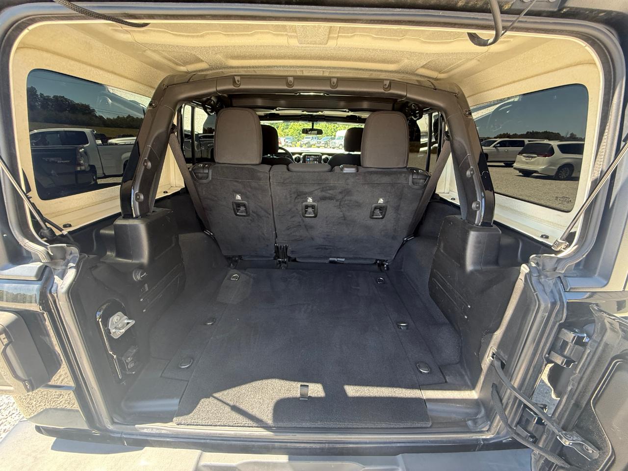 Jeep Wrangler Unlimited Sahara 2019
