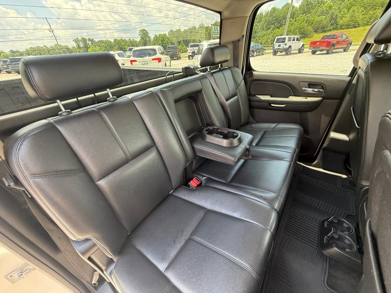 Chevrolet Silverado 1500 LTZ Crew Cab 4WD 2013