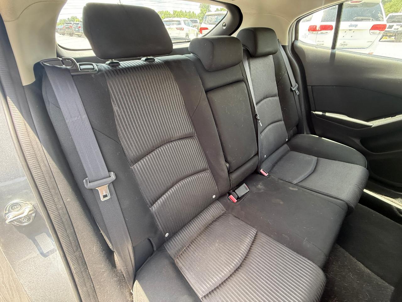 Mazda MAZDA3 i Touring AT 5-Door 2014