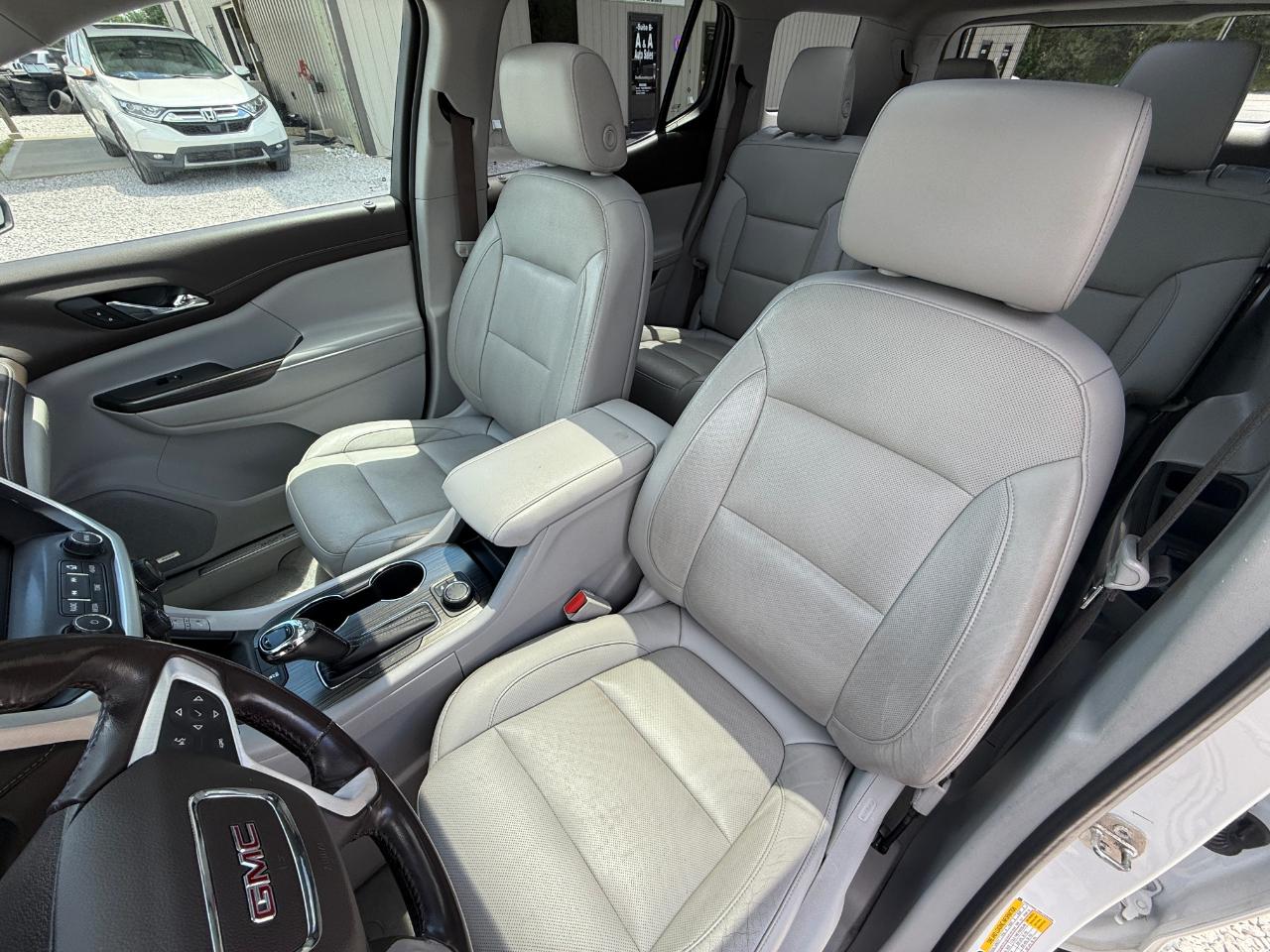 GMC Acadia SLT-2 AWD 2019