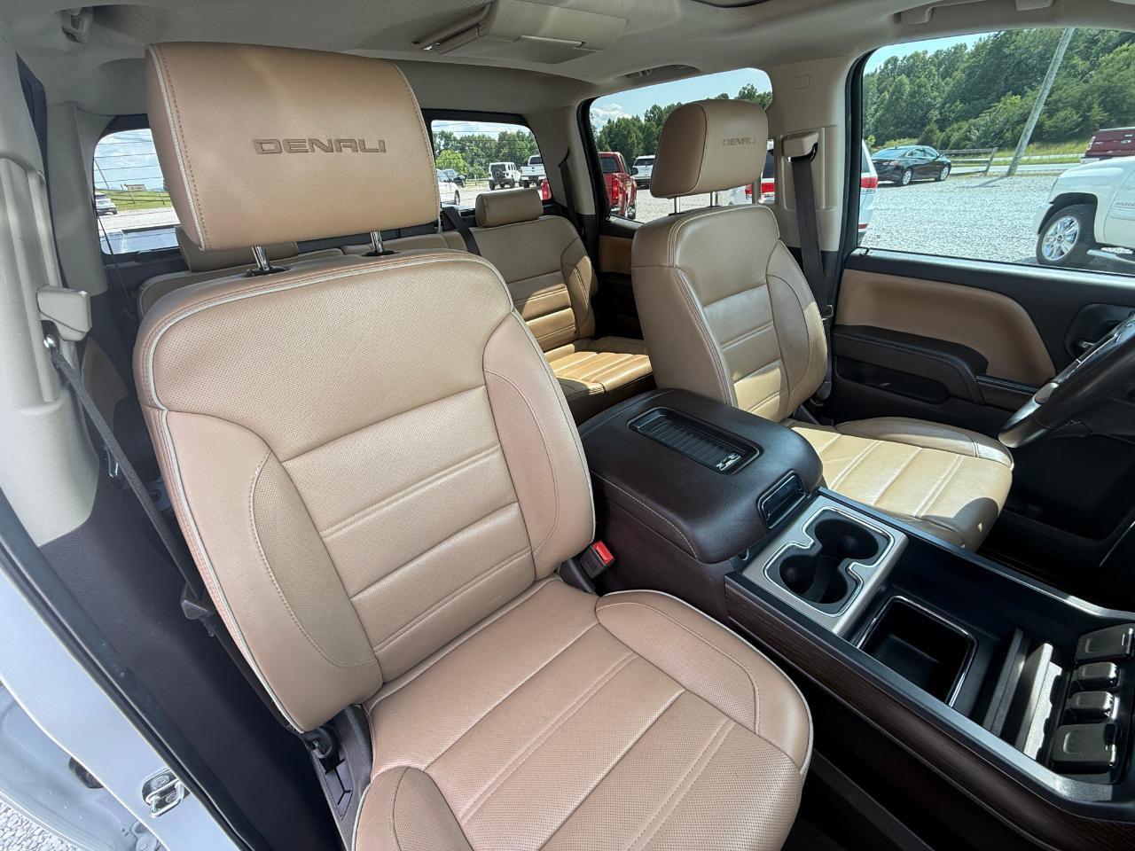 GMC Sierra 1500 Denali Crew Cab Short Box 4WD 2017