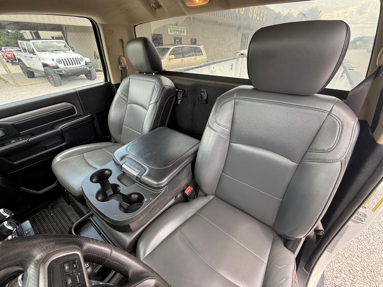 RAM 2500 Tradesman Regular Cab 4WD 2019