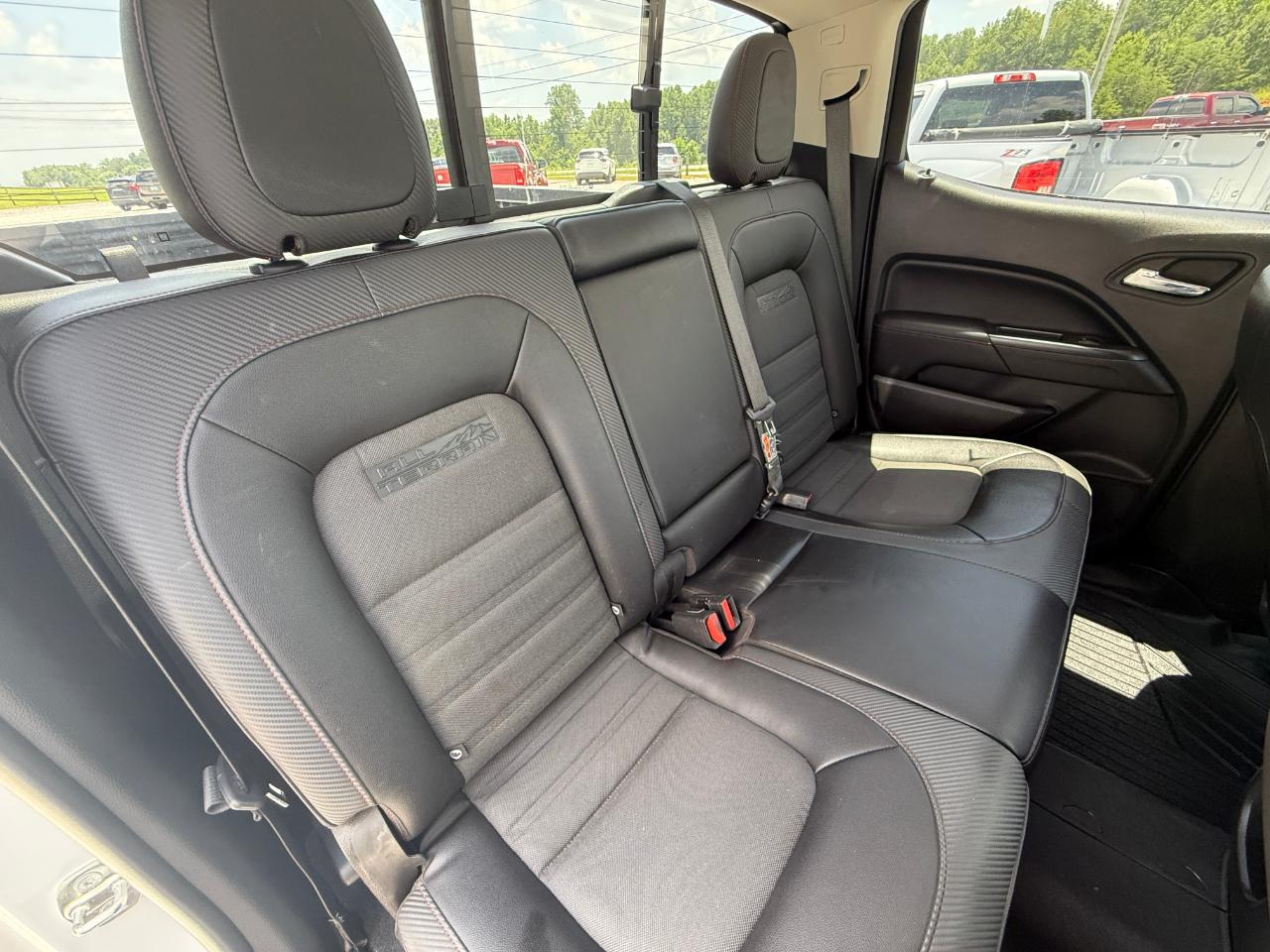 GMC Canyon All Terrain Crew Cab 4WD 2019