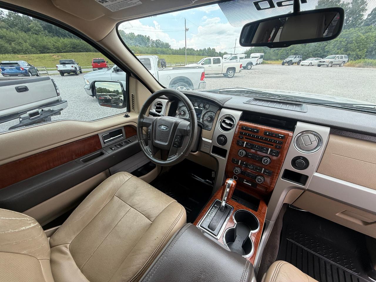 Ford F-150 Lariat SuperCrew 4WD 2010