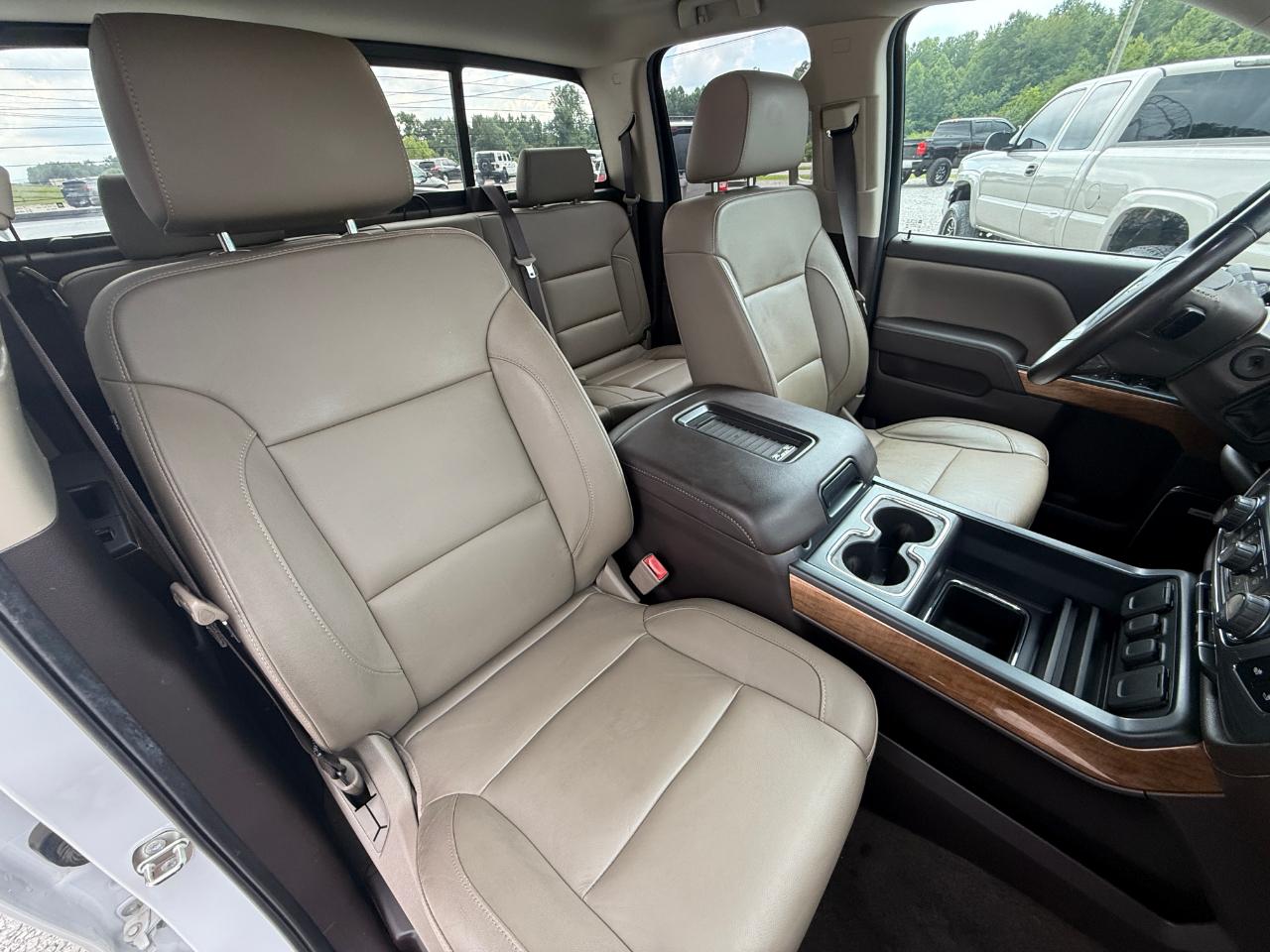 Chevrolet Silverado 1500 LTZ Double Cab Short Box 4WD 2017