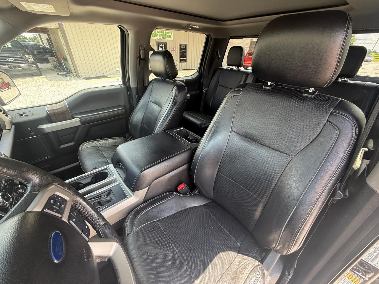Ford F-150 Lariat SuperCrew 5.5-ft. Bed 4WD 2016