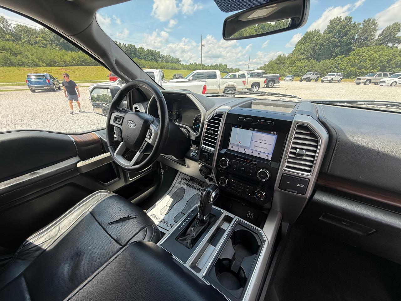 Ford F-150 Lariat SuperCrew 5.5-ft. Bed 4WD 2016