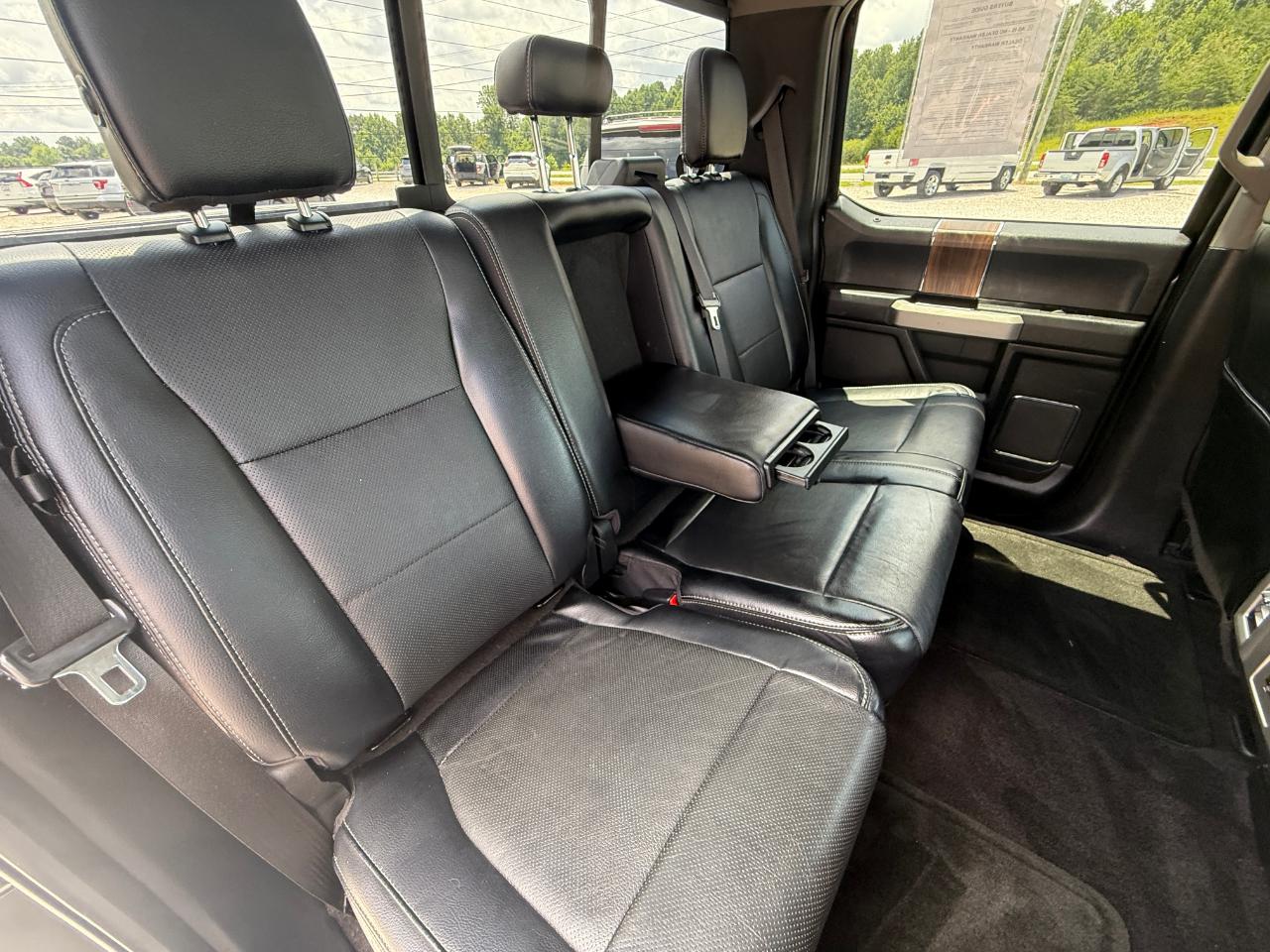 Ford F-150 Lariat SuperCrew 5.5-ft. Bed 4WD 2016