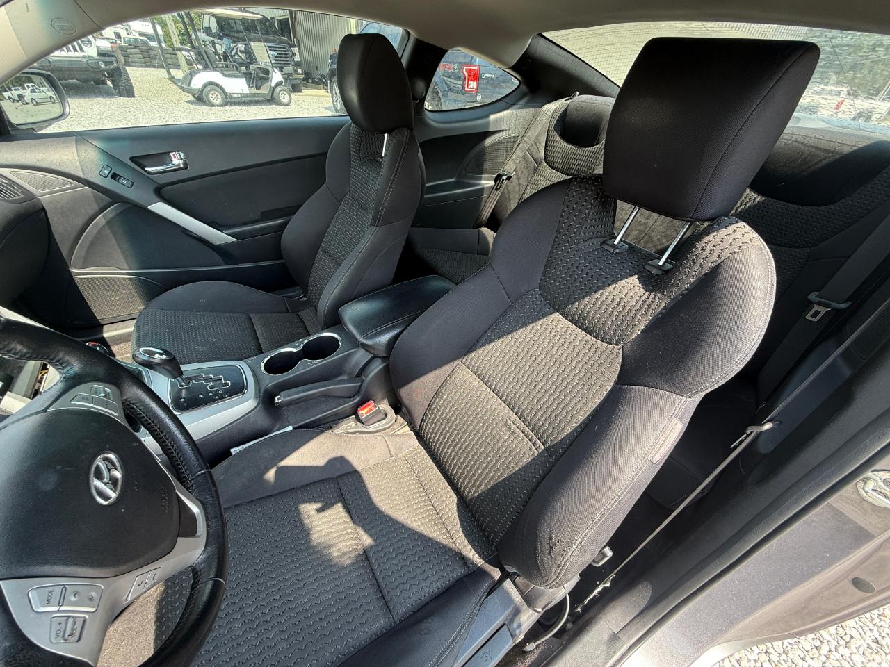 Hyundai Genesis Coupe  2010