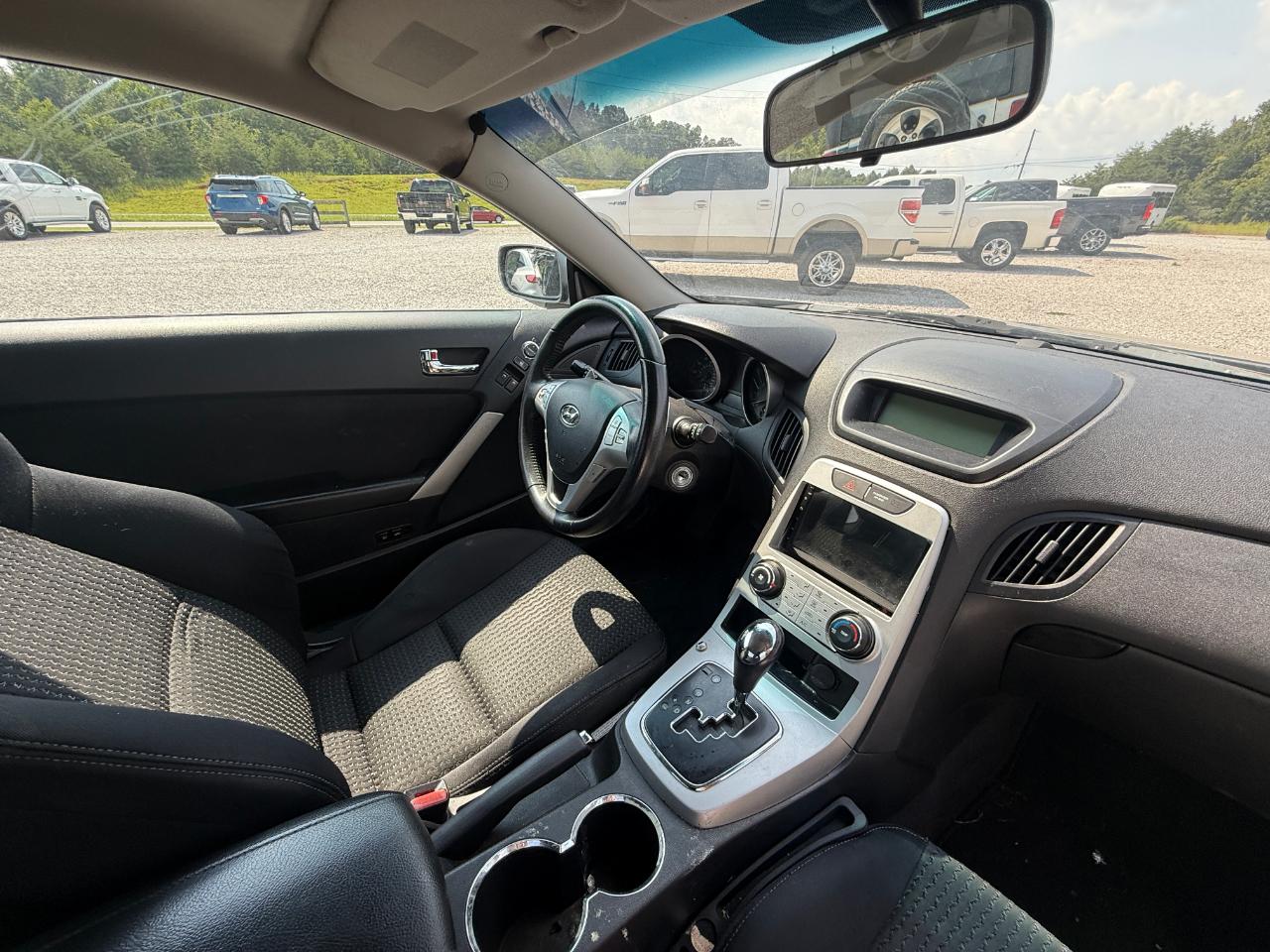 Hyundai Genesis Coupe  2010