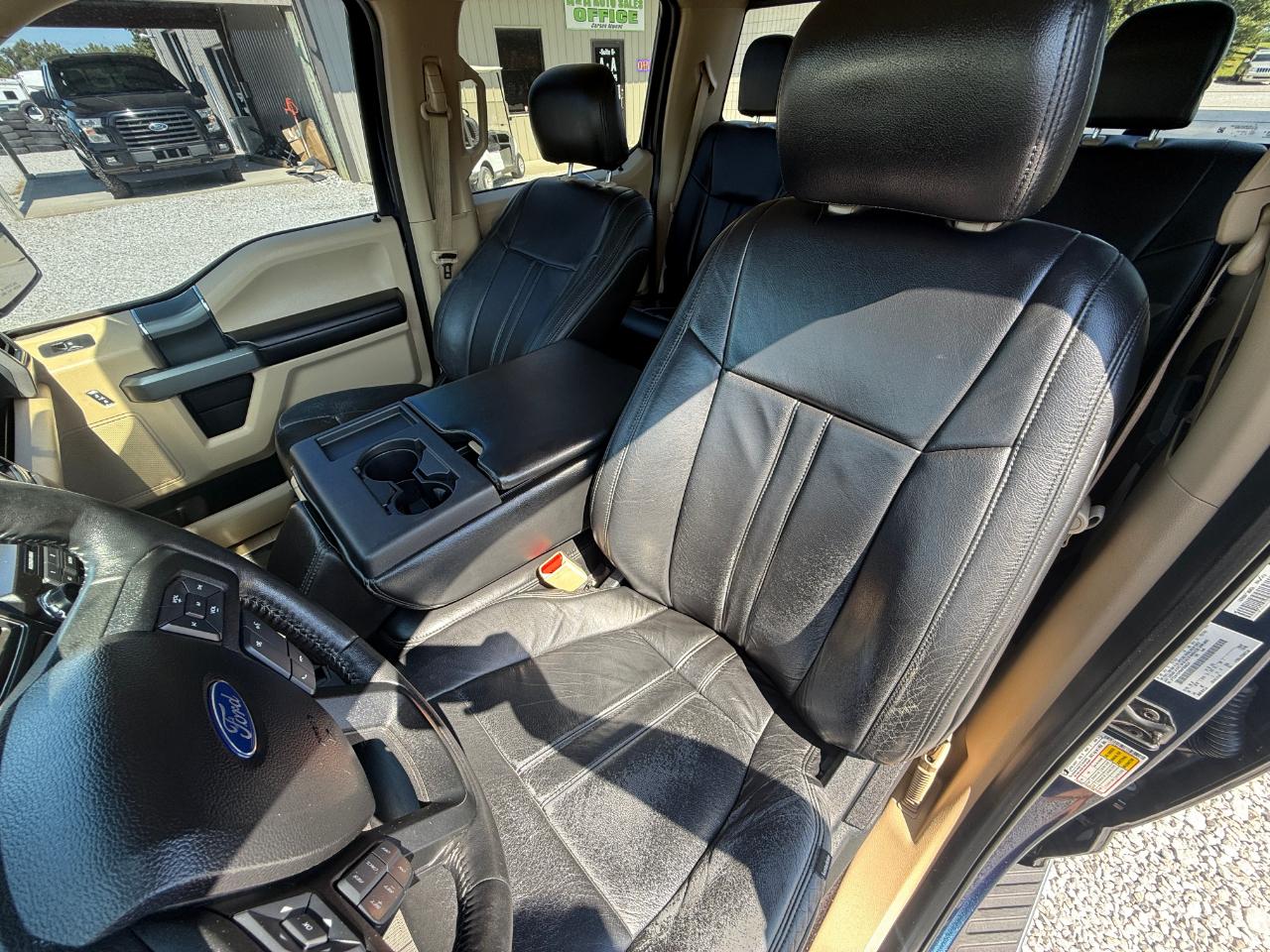 Ford F-150 Lariat SuperCrew 4WD 2017
