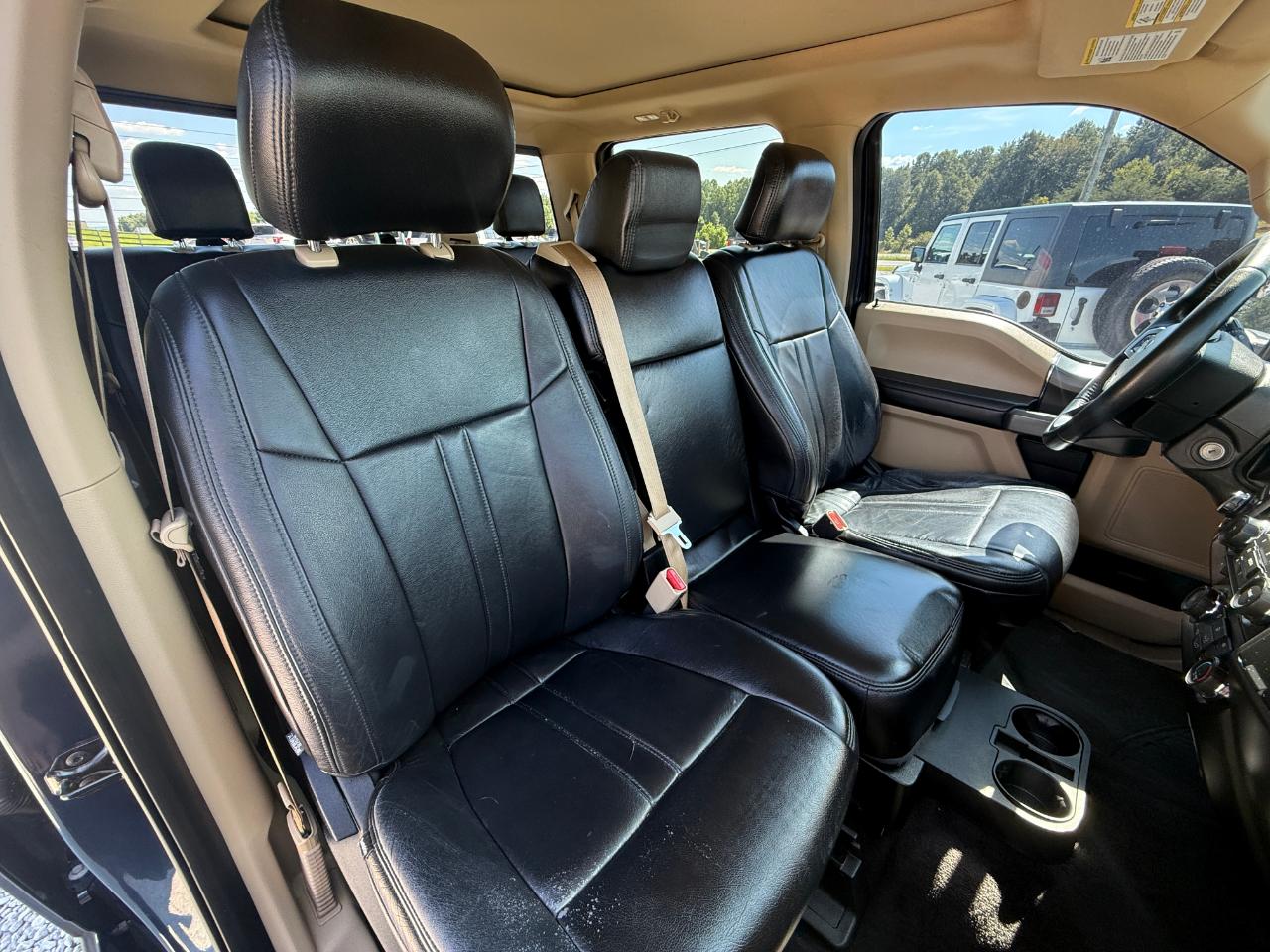 Ford F-150 Lariat SuperCrew 4WD 2017