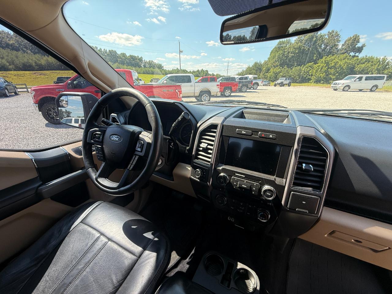 Ford F-150 Lariat SuperCrew 4WD 2017