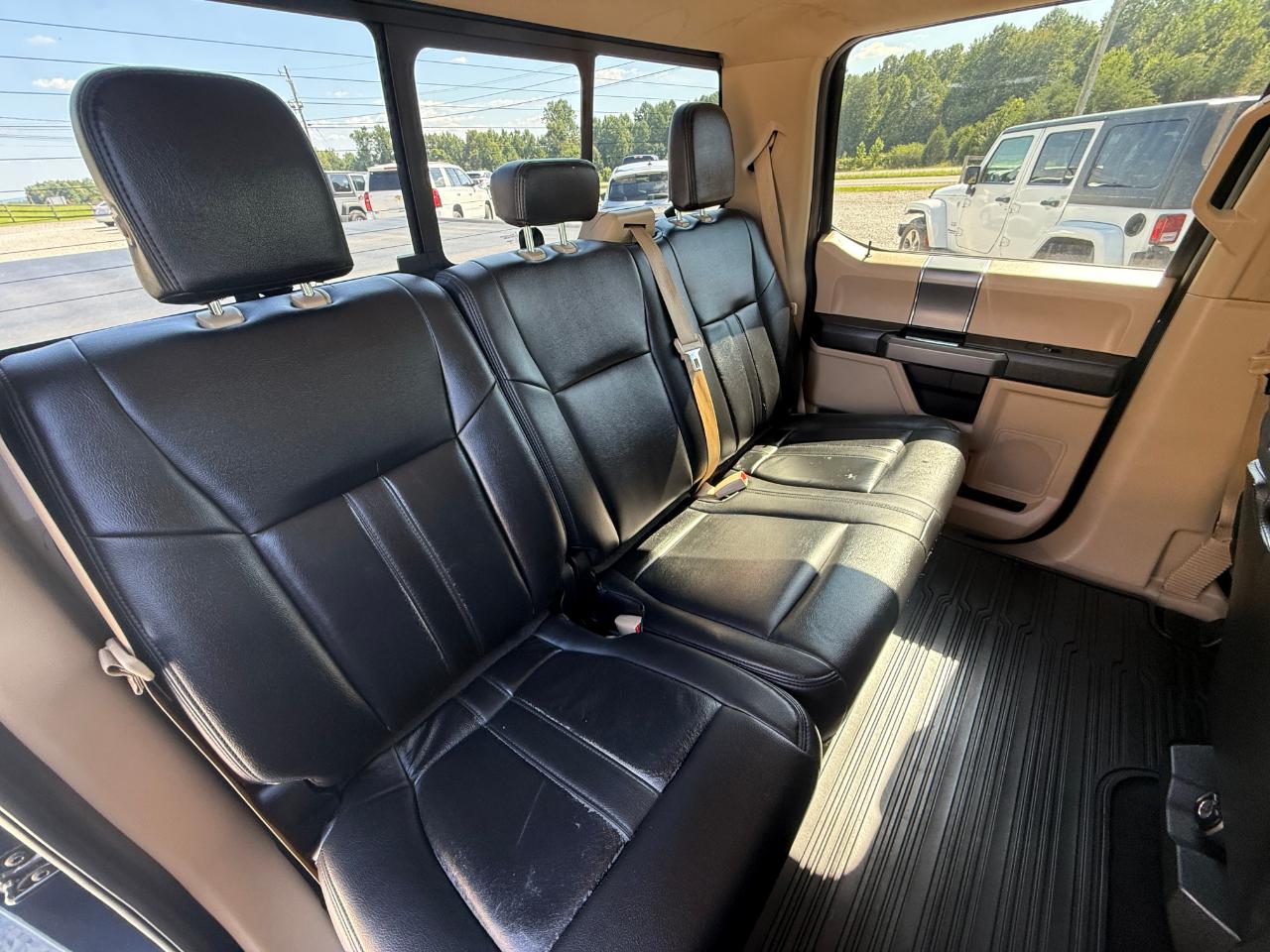 Ford F-150 Lariat SuperCrew 4WD 2017