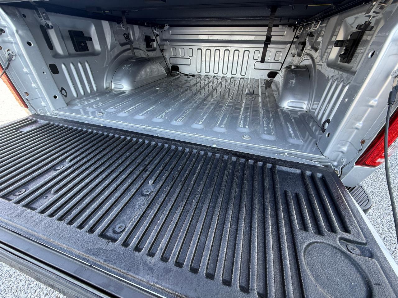 Ford F-150 XLT SuperCrew 4WD 2016