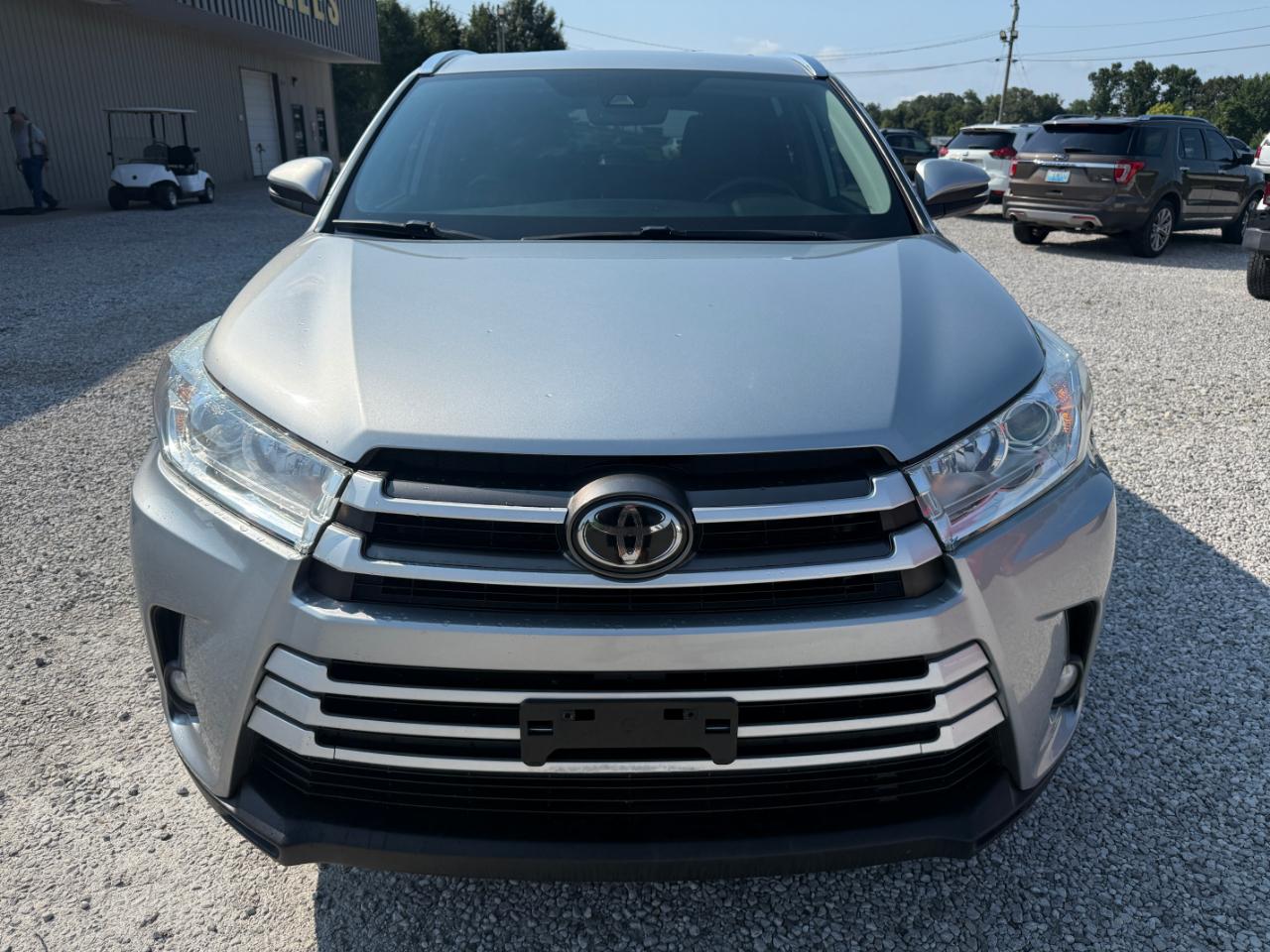 Toyota Highlander XLE AWD V6 2019
