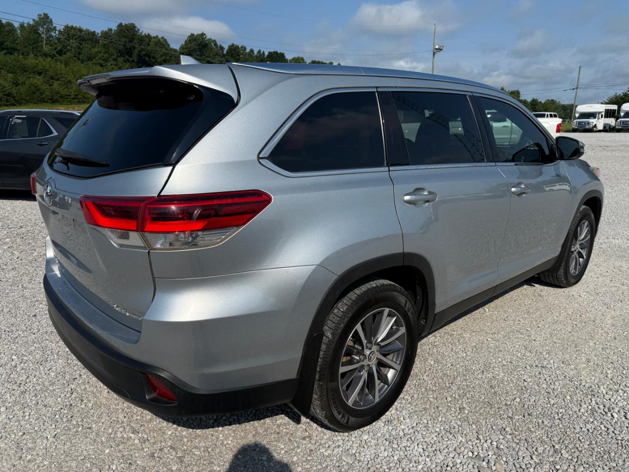 Toyota Highlander XLE AWD V6 2019