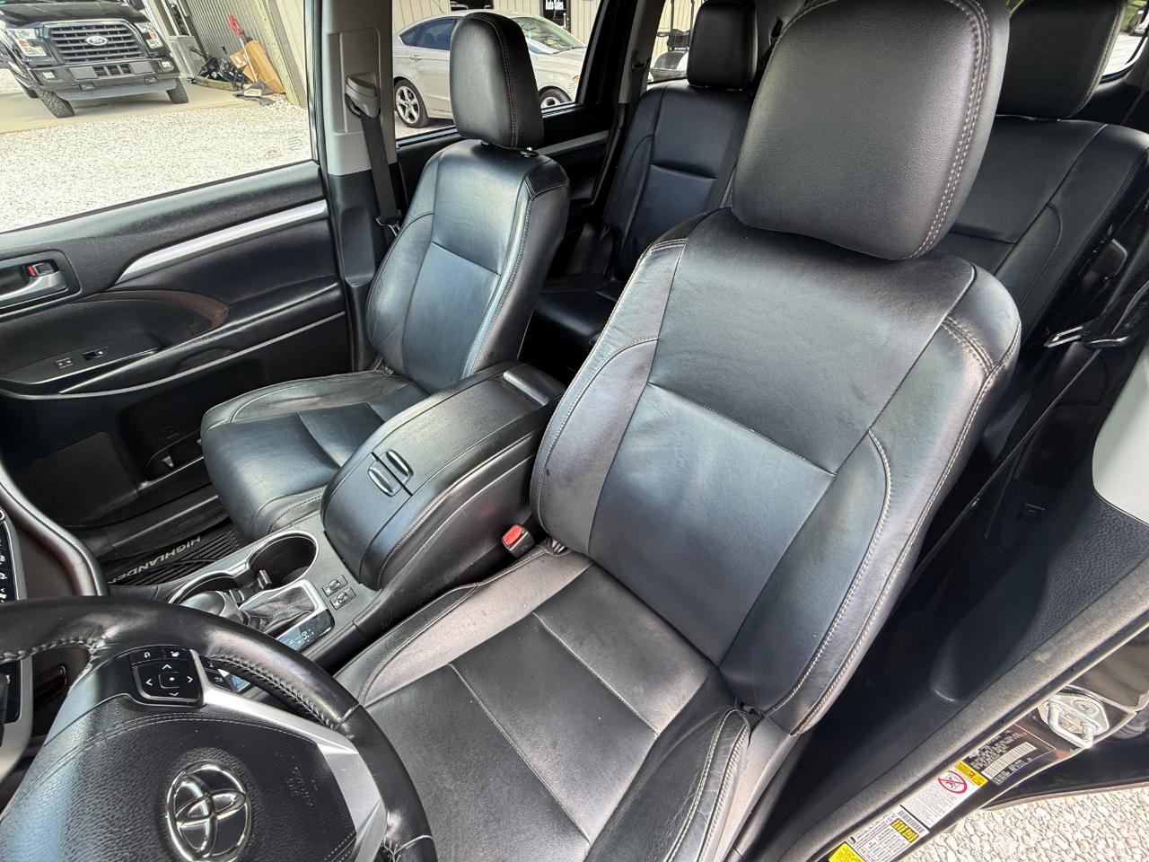 Toyota Highlander SE AWD V6 2018
