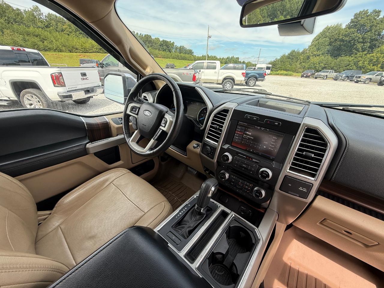 Ford F-150 Lariat SuperCrew 4WD 2015