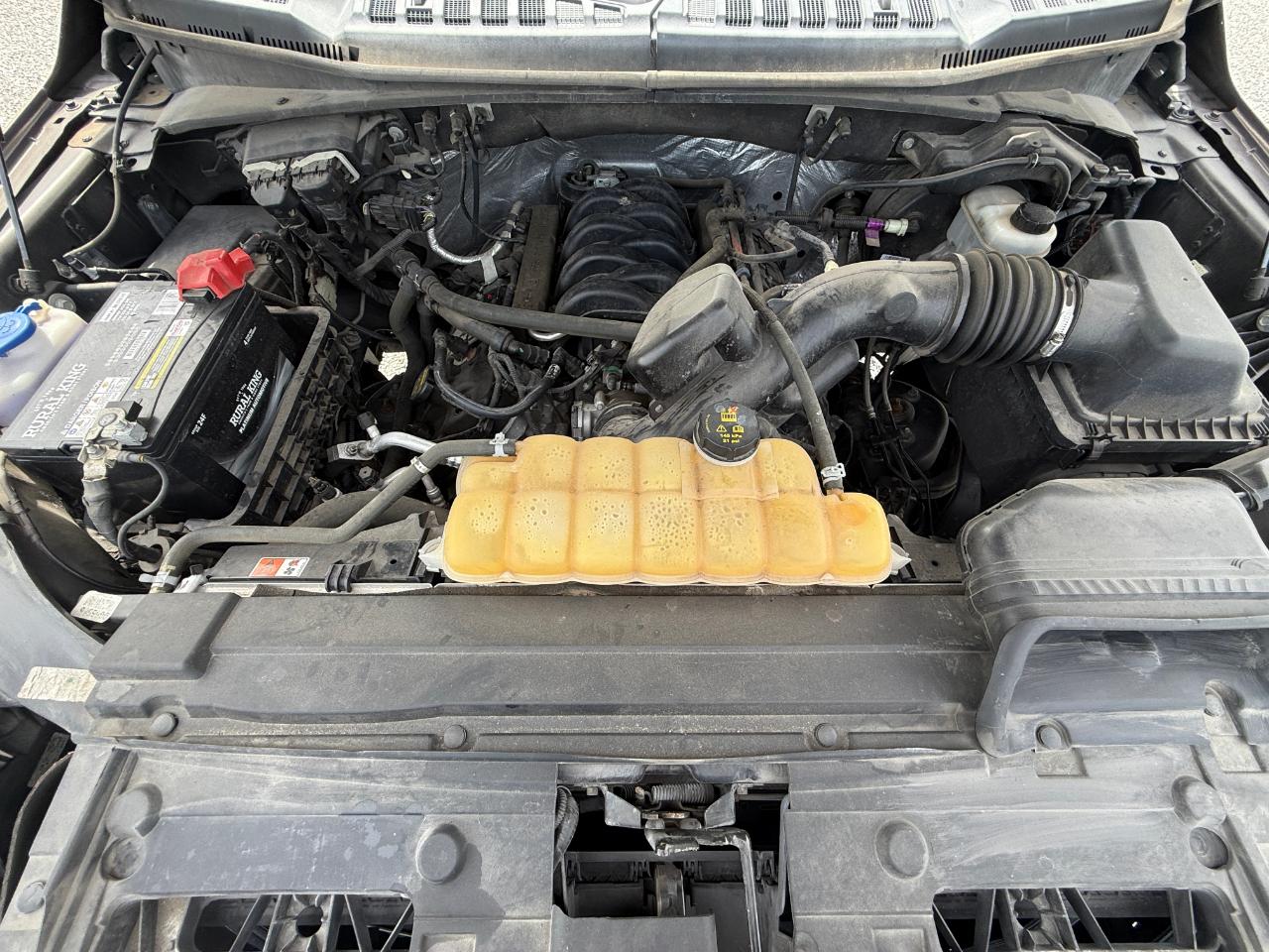 Ford F-150 Lariat SuperCrew 4WD 2015