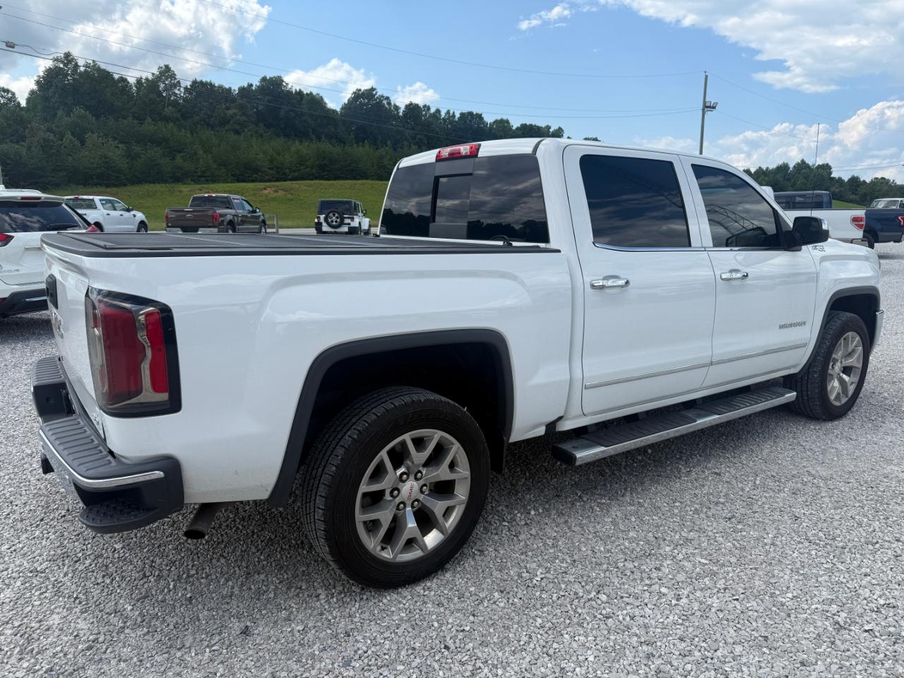 GMC Sierra 1500 SLT Crew Cab 4WD 2018