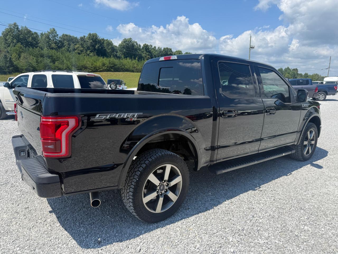 Ford F-150 Lariat SuperCrew 4WD 2017