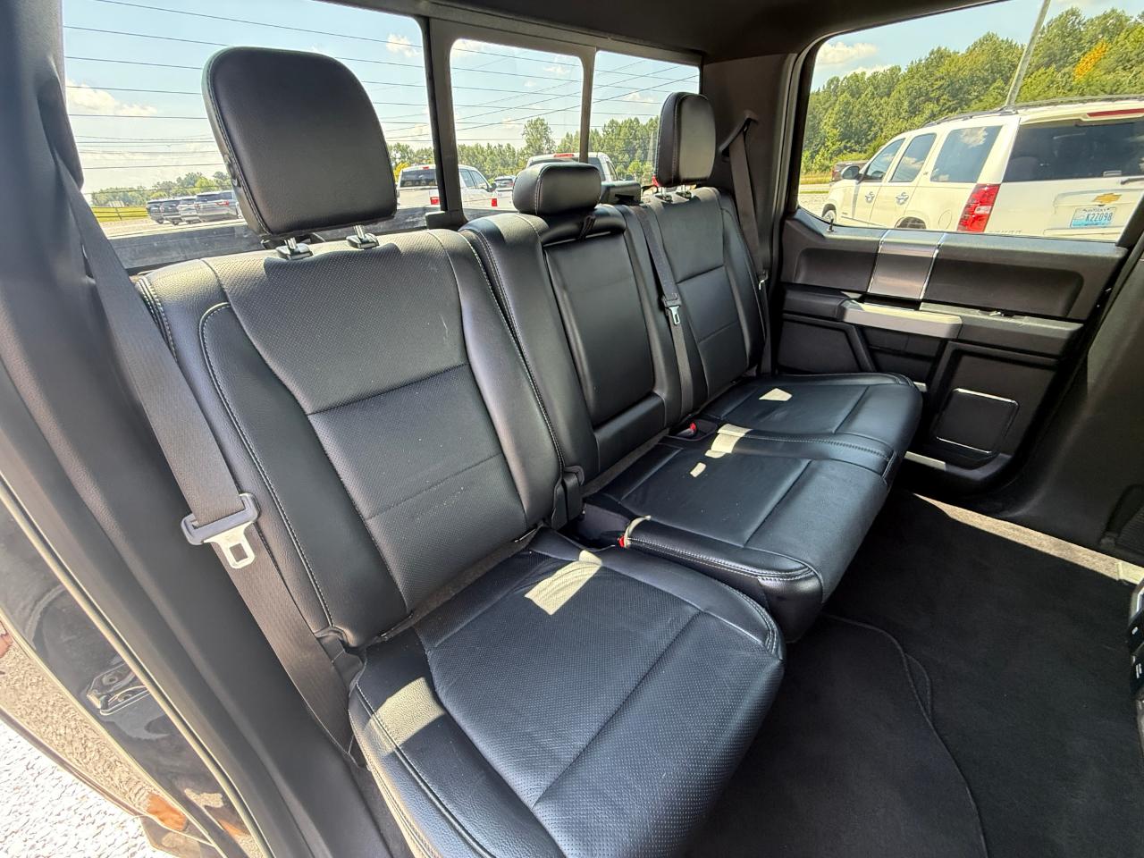 Ford F-150 Lariat SuperCrew 4WD 2017