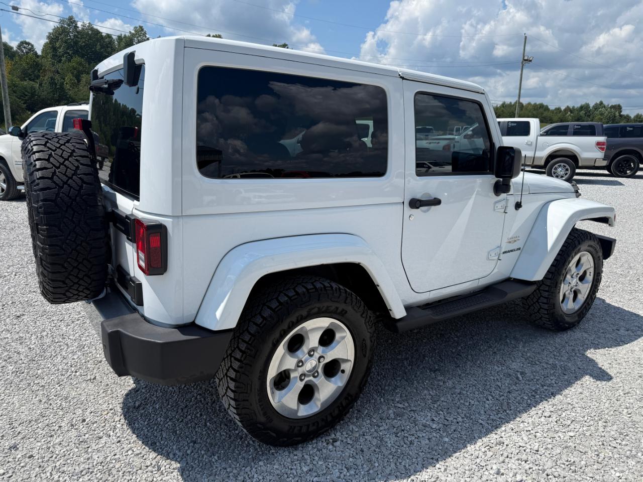 Jeep Wrangler Sahara 4WD 2014