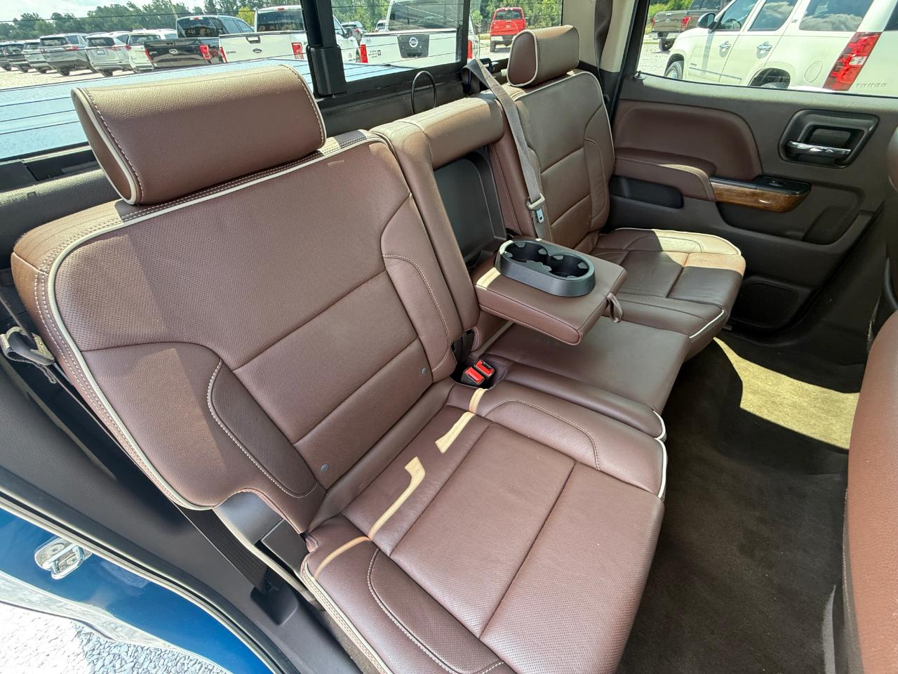 Chevrolet Silverado 1500 High Country Crew Cab 4WD 2015