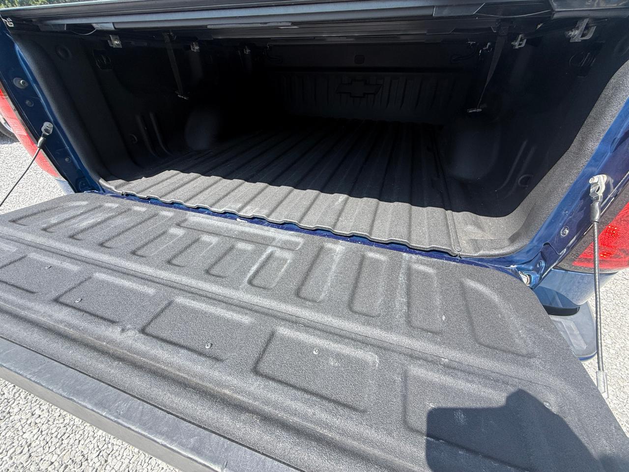 Chevrolet Silverado 1500 High Country Crew Cab 4WD 2015